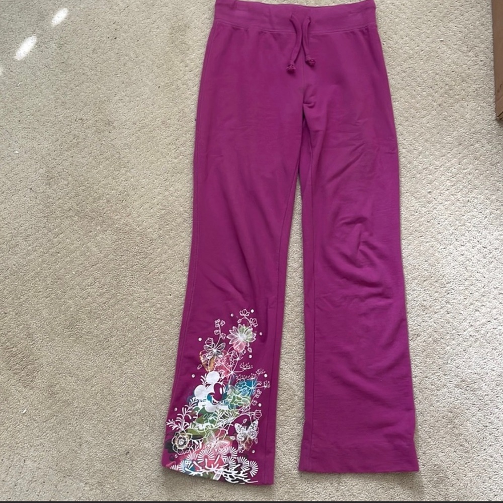 NWOT Disney Magenta Sweatpant
